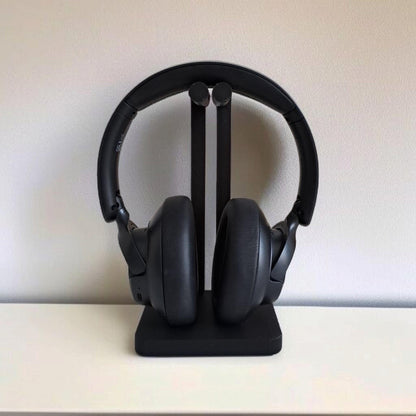 Minimalist Headphone Stand