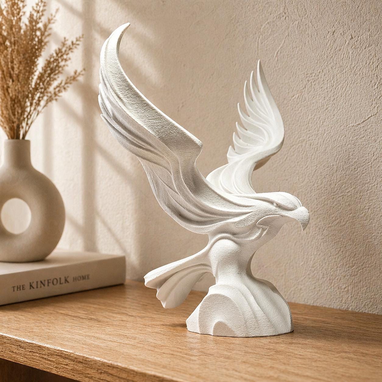 Majestic Eagle Sculpture