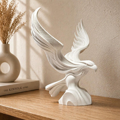 Majestic Eagle Sculpture